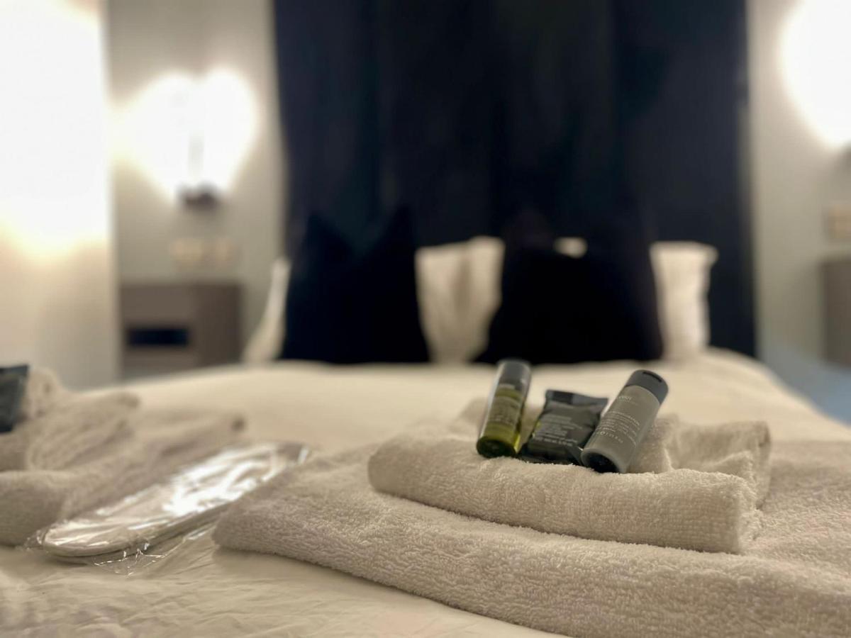 Royal Mile Edinburgh Boutique Apartment Extérieur photo