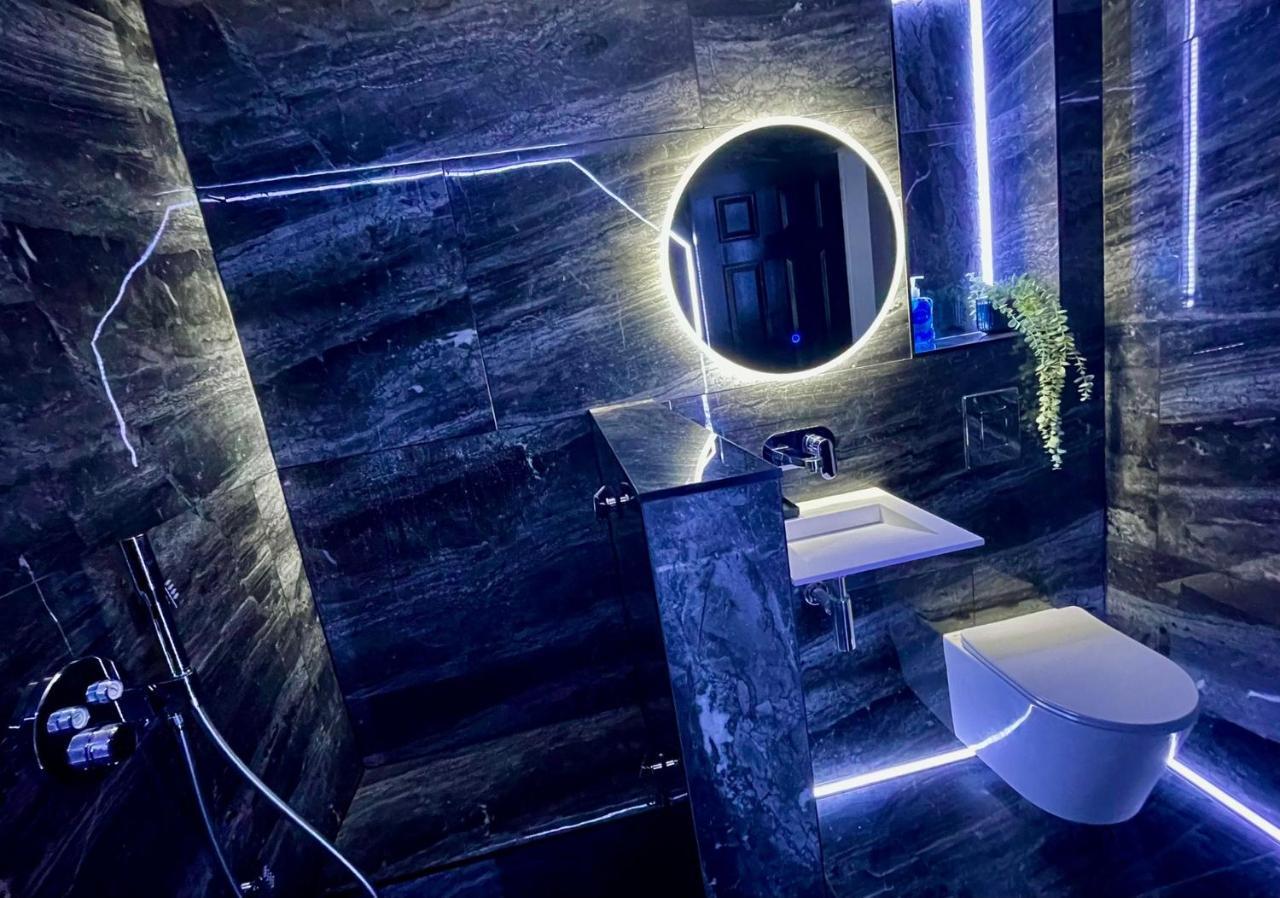 Royal Mile Edinburgh Boutique Apartment Extérieur photo