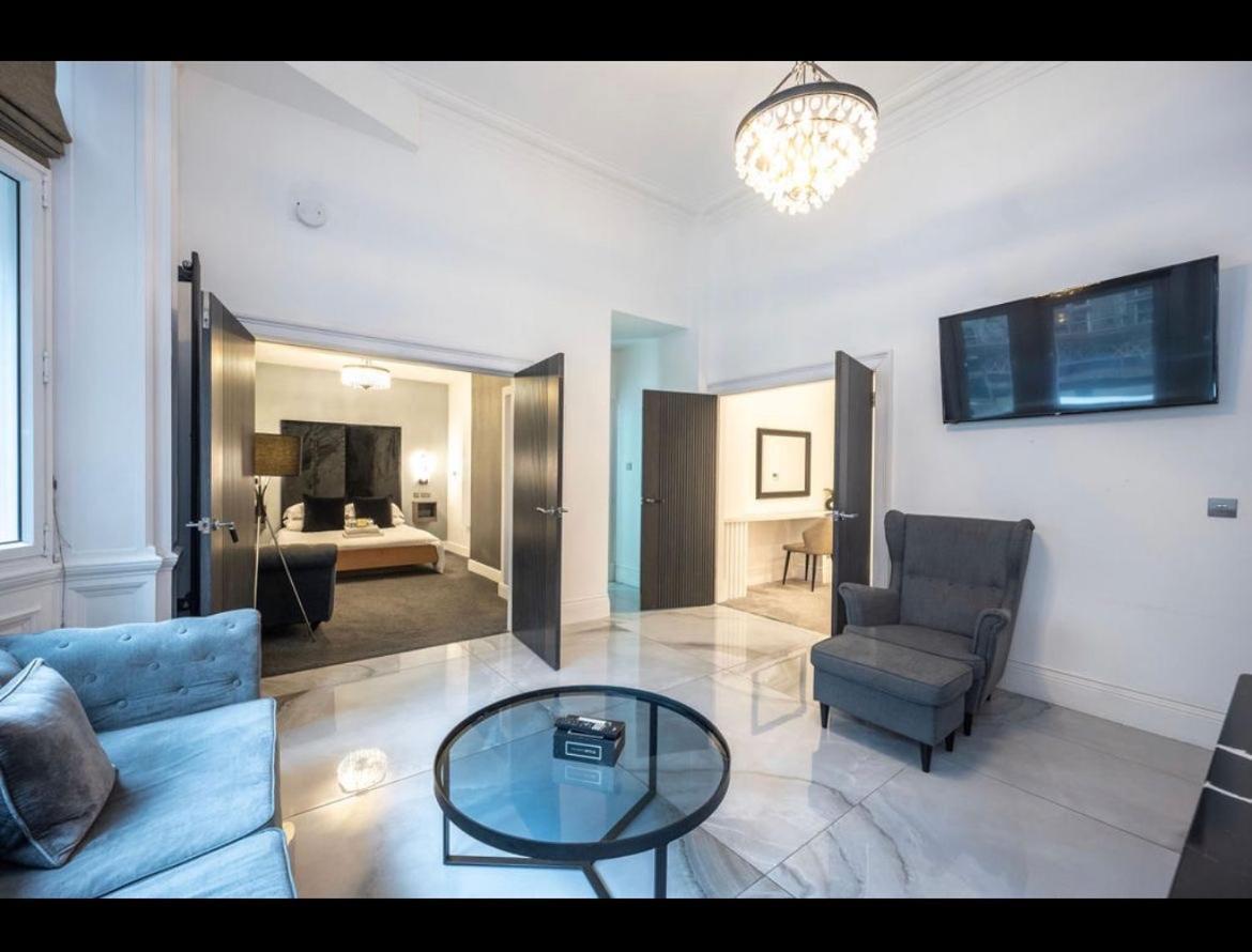 Royal Mile Edinburgh Boutique Apartment Extérieur photo